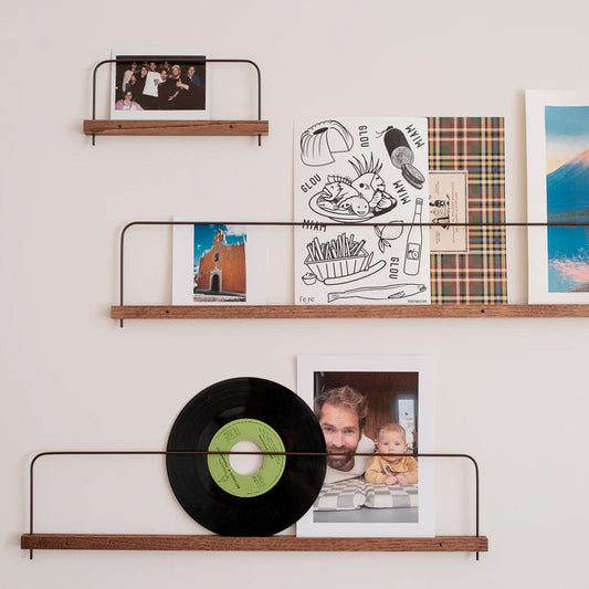 Minimalist Card Photo Display Shelf